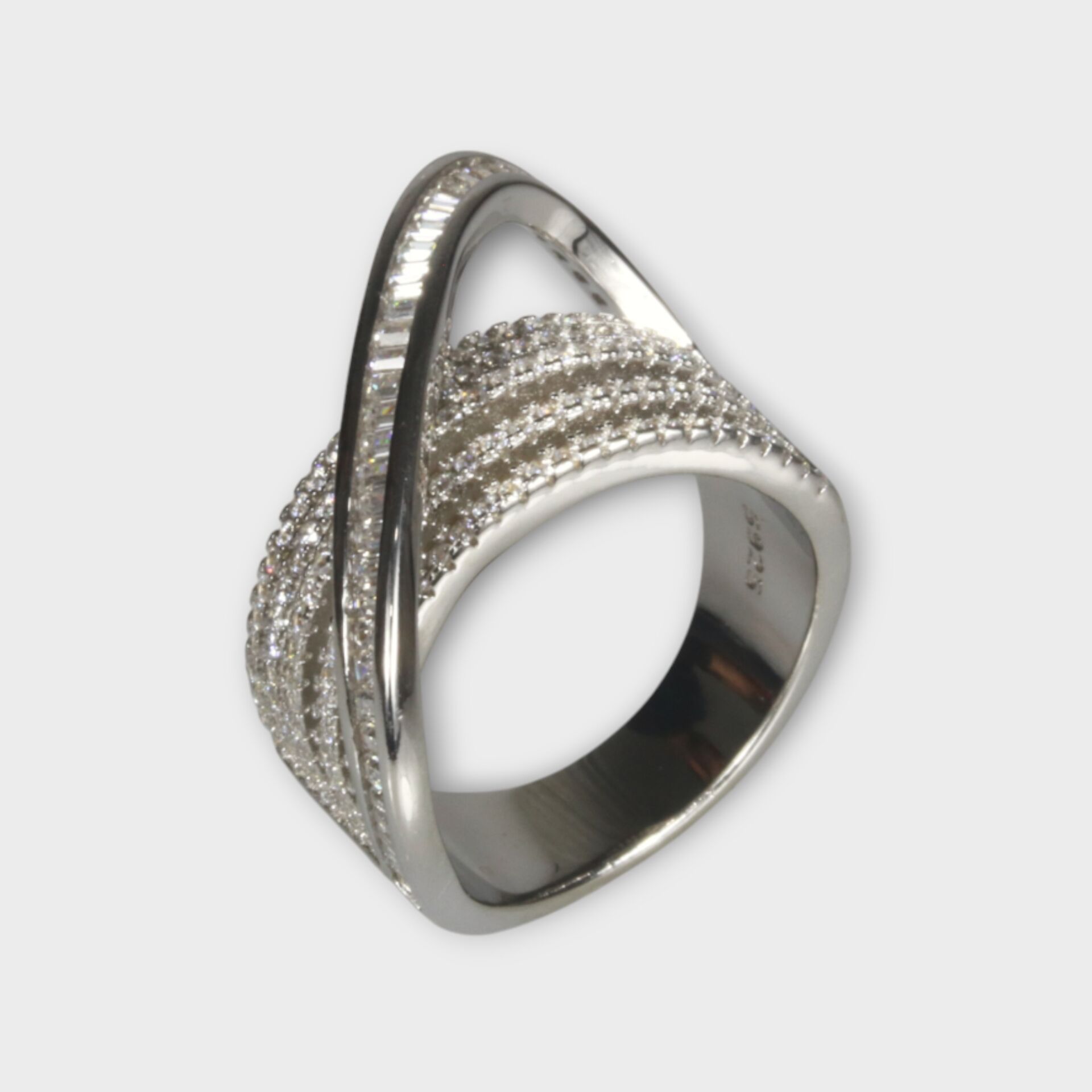 Livatilla Fantezi Baget Taş Kemerli 925 Ayar Gümüş Kadın Yüzük