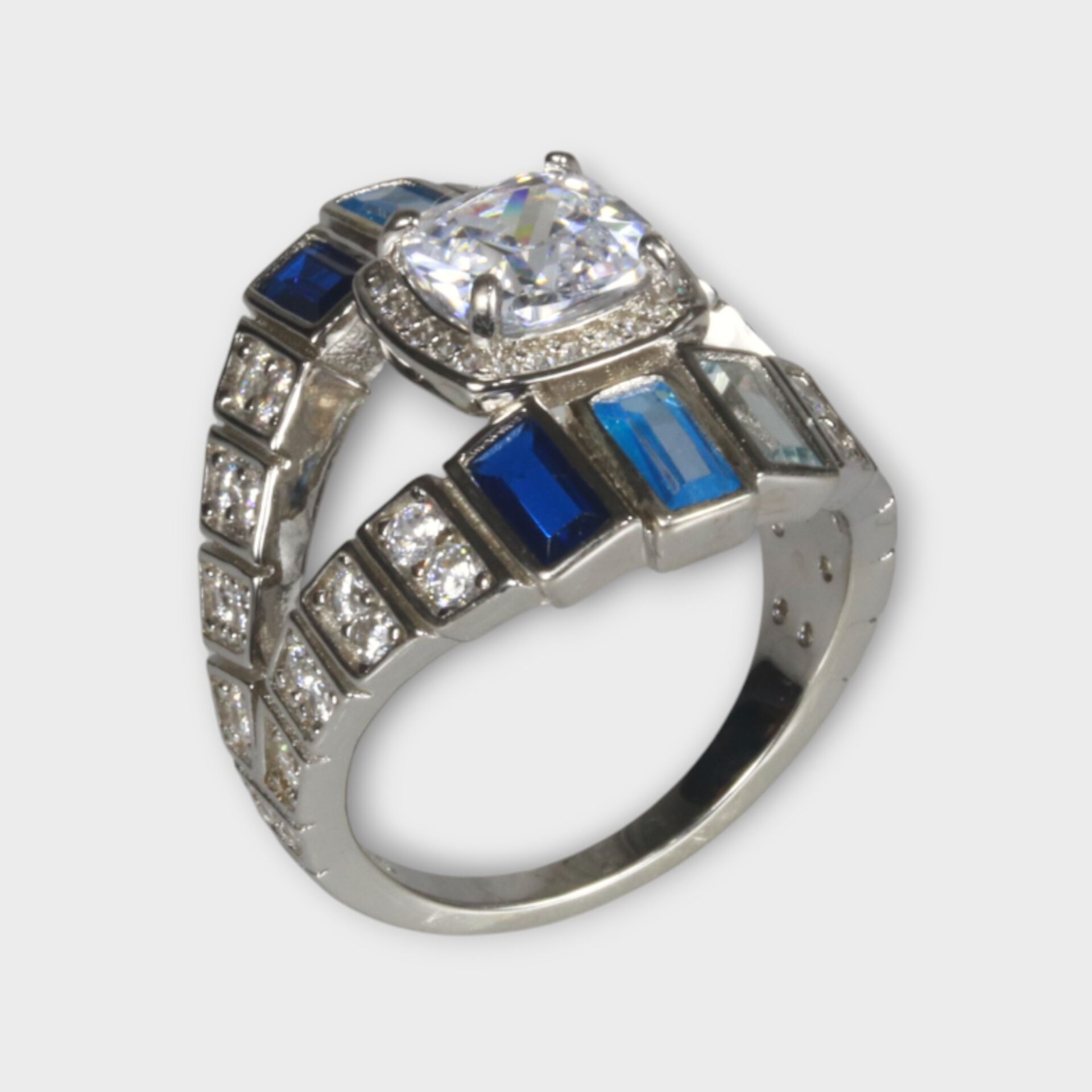 Livatilla Mavi Üç Tonu Baget Taş 925 Ayar Gümüş Kadın Yüzük