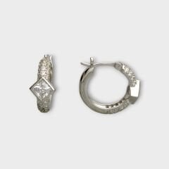 Livatilla Prenses Kesim Zirkonyum Bombe Halka Model Gümüş Kadın Küpe