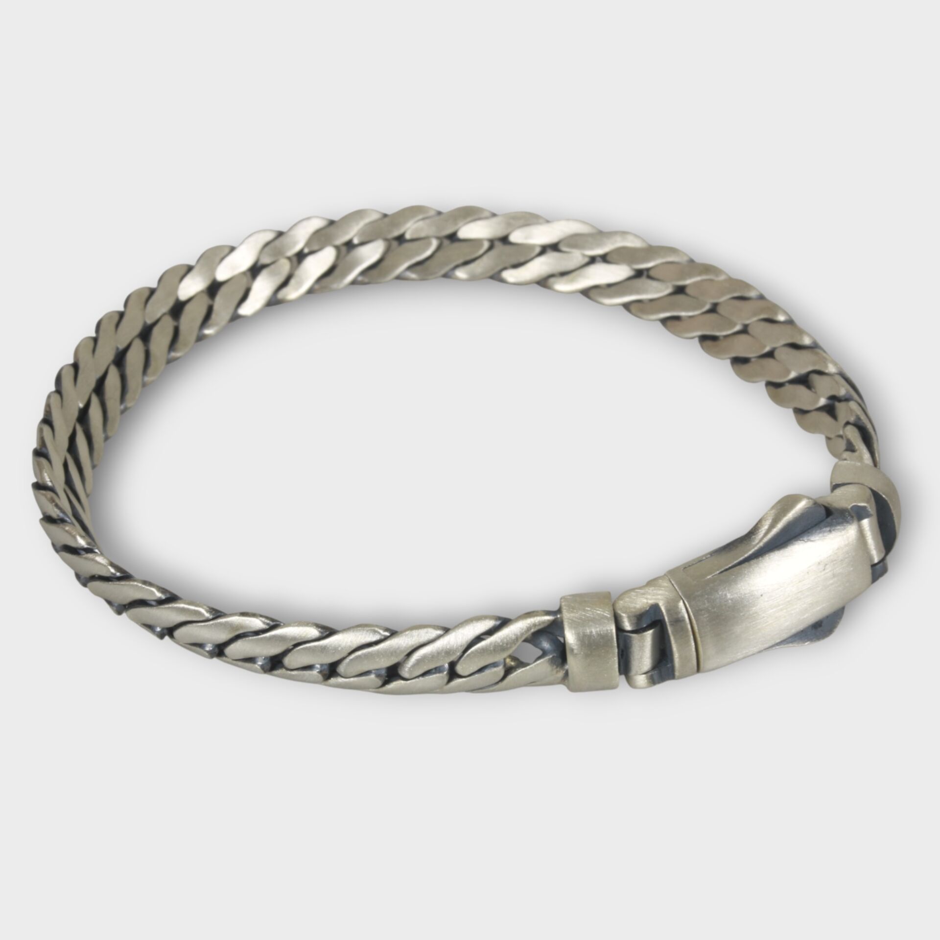 Livatilla Balık Sırtı Gurmet Model 925 Ayar Gümüş Erkek Bileklik Şık Tasarım